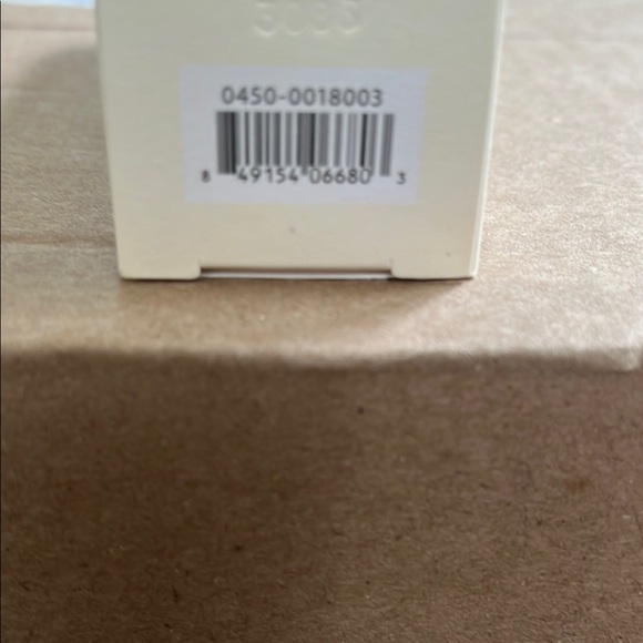 NIB Cover FX Radiant Start Hydrating Tinted Moisturizer shade 2 - Picture 4 of 4